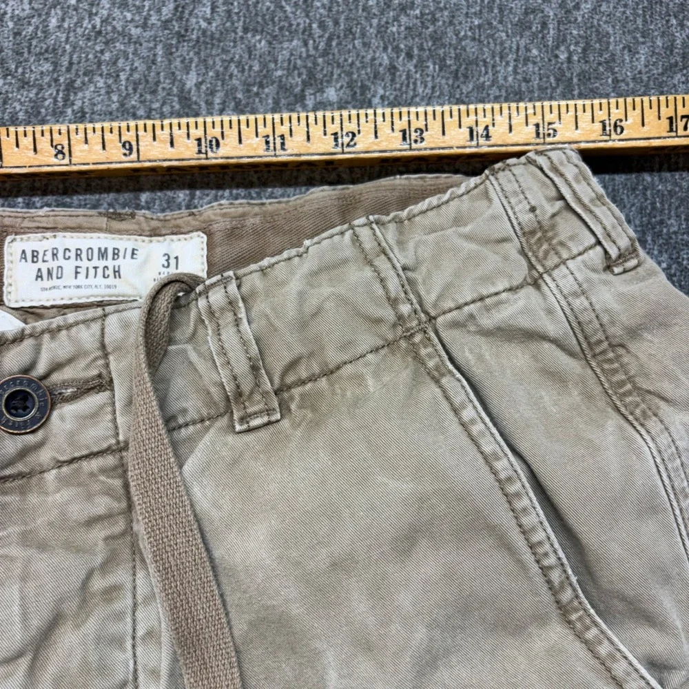 Abercrombie and Fitch Mens Cargo Shorts Tan Khaki Size 31 Drawstring Utility 33W